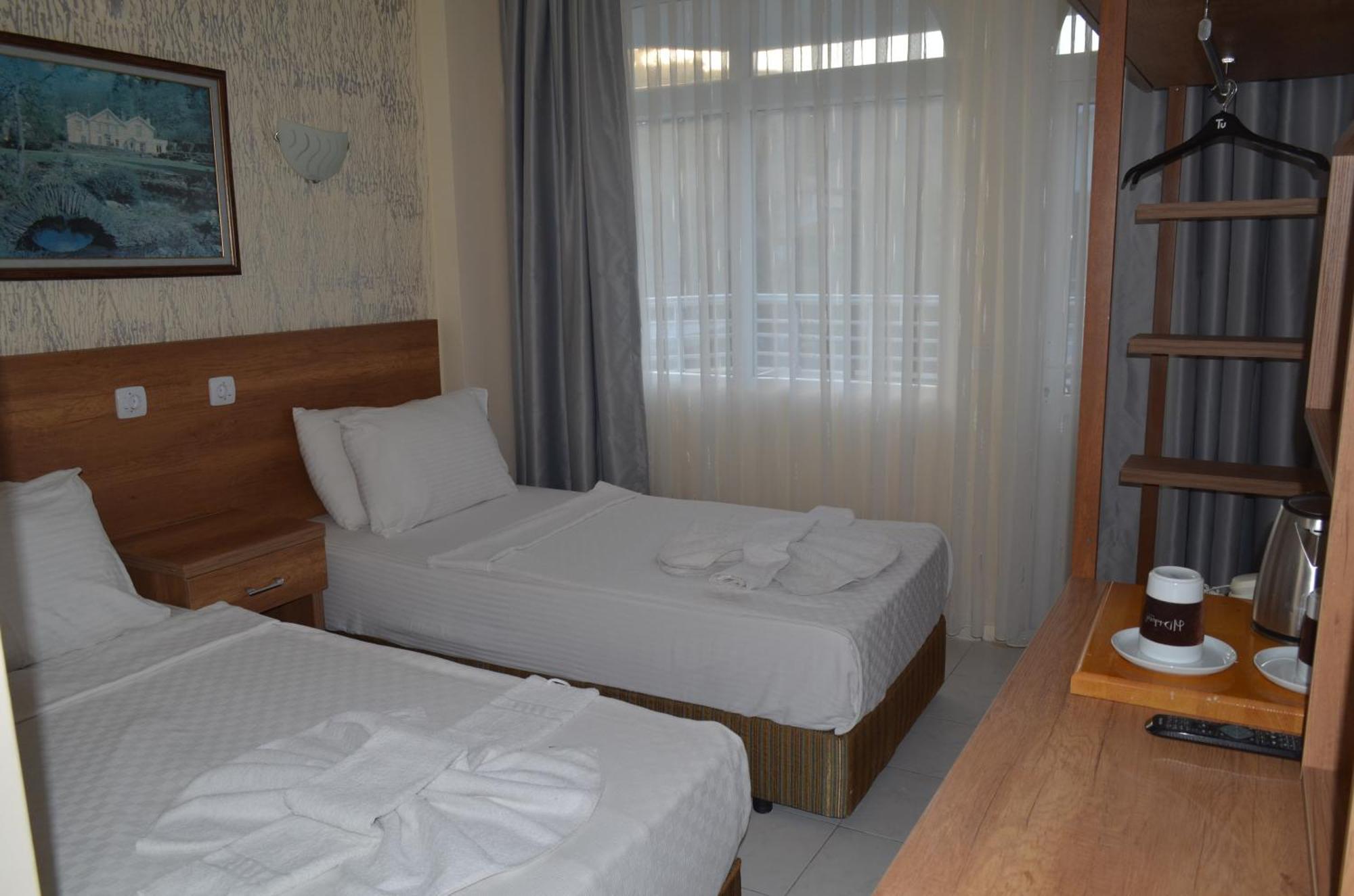 Dilhan Hotel Marmaris Esterno foto