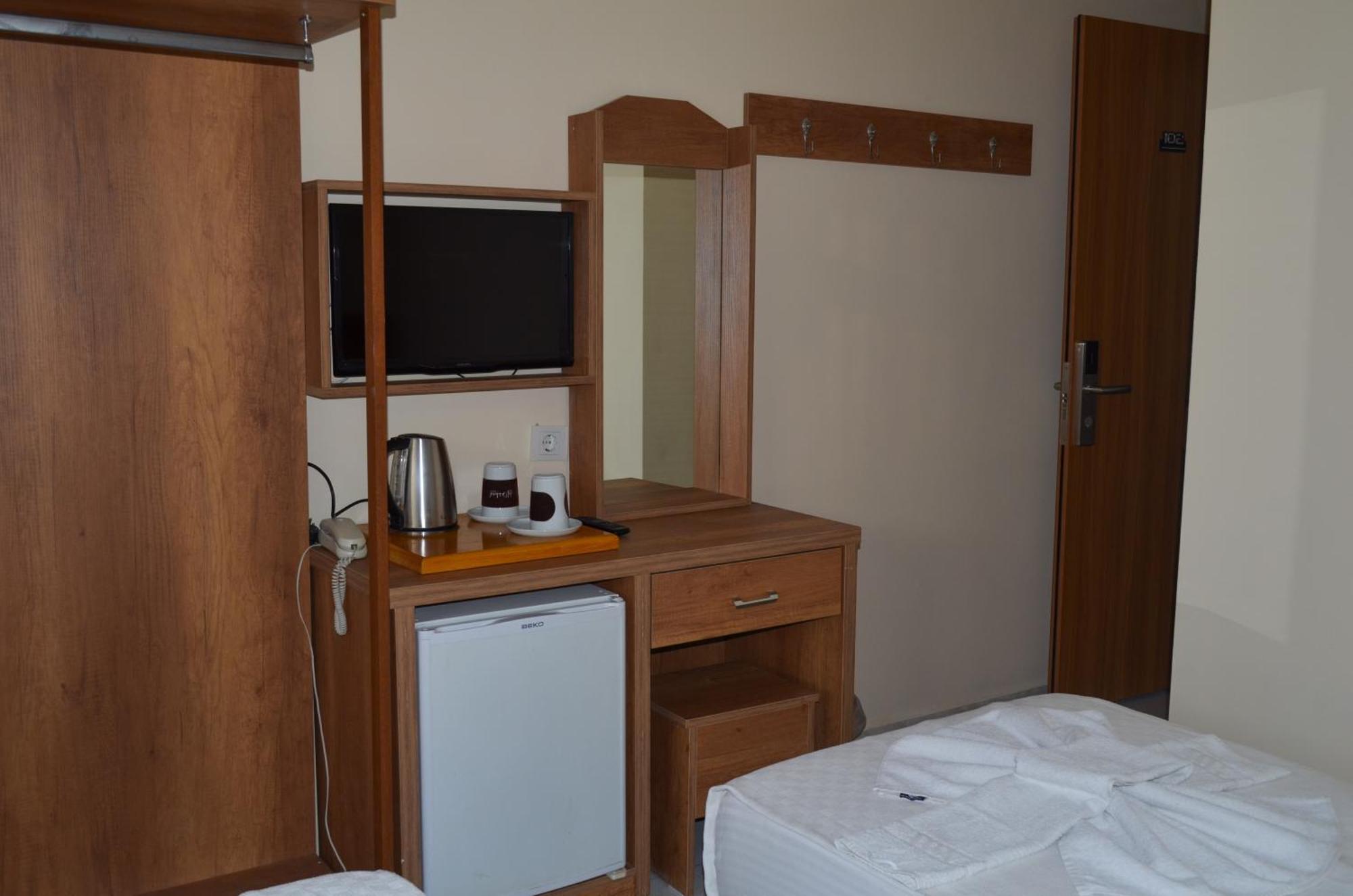 Dilhan Hotel Marmaris Esterno foto