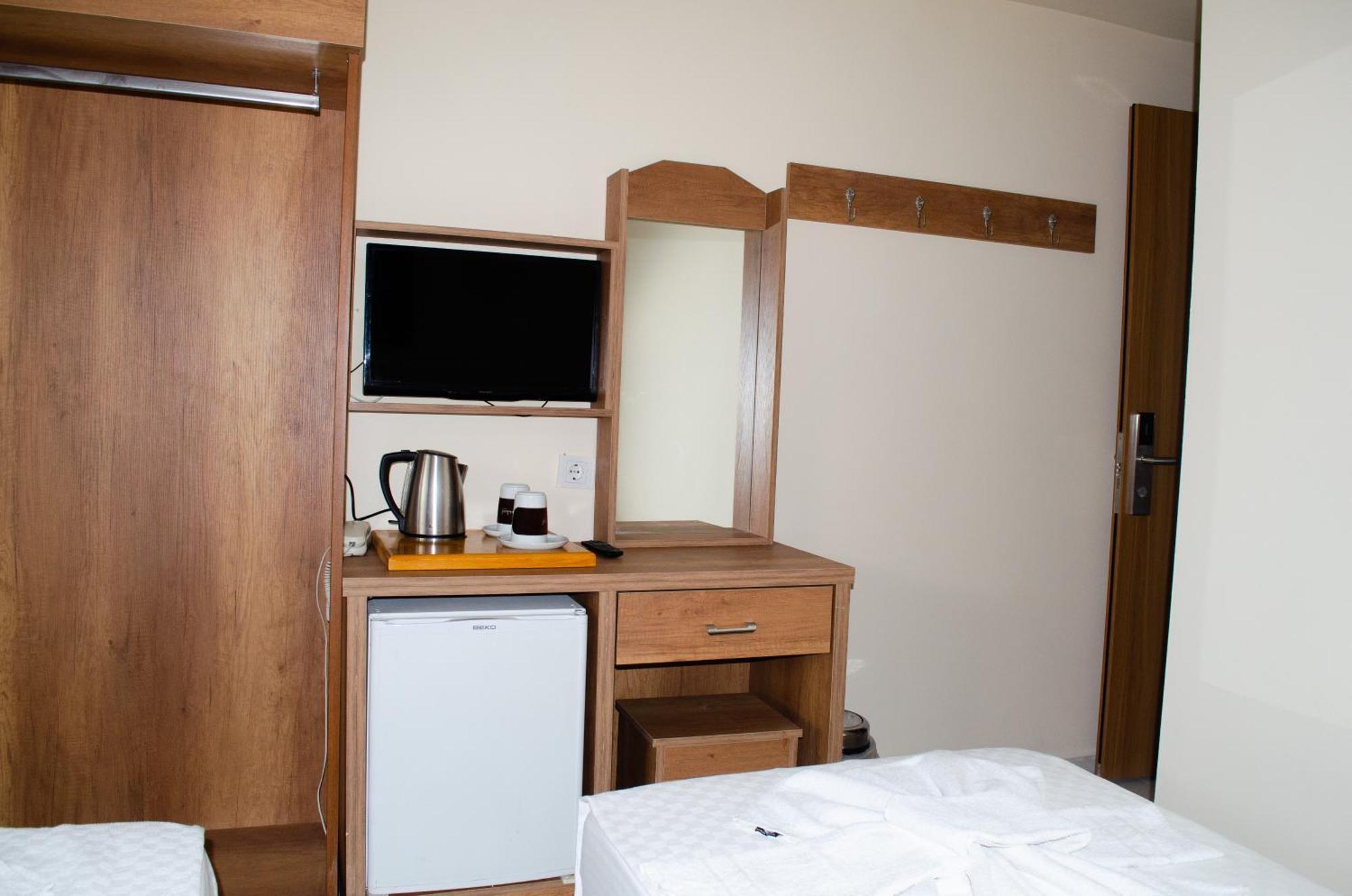 Dilhan Hotel Marmaris Esterno foto