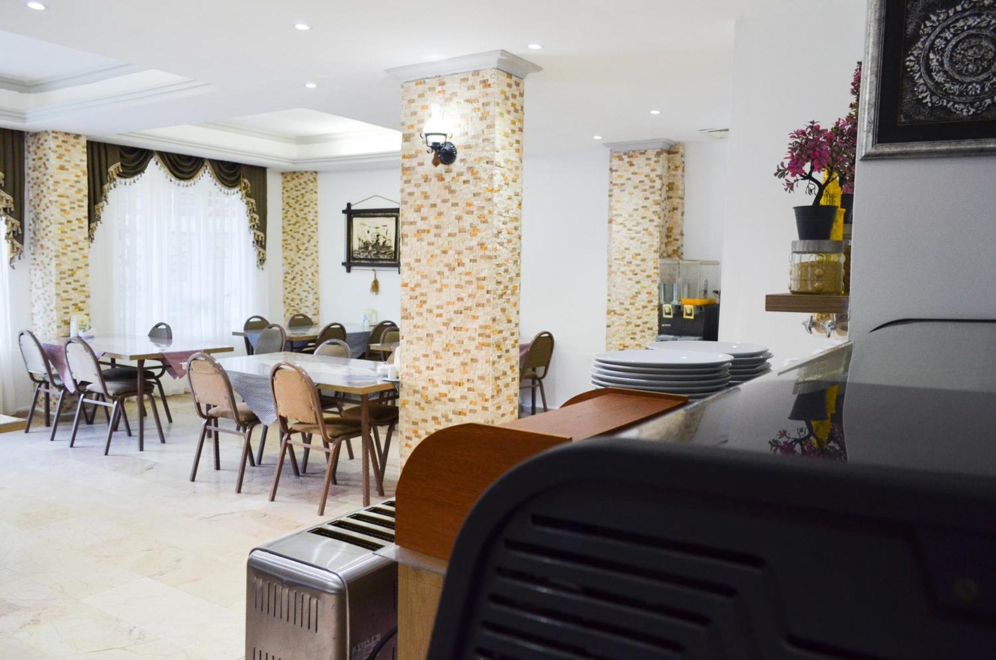 Dilhan Hotel Marmaris Esterno foto