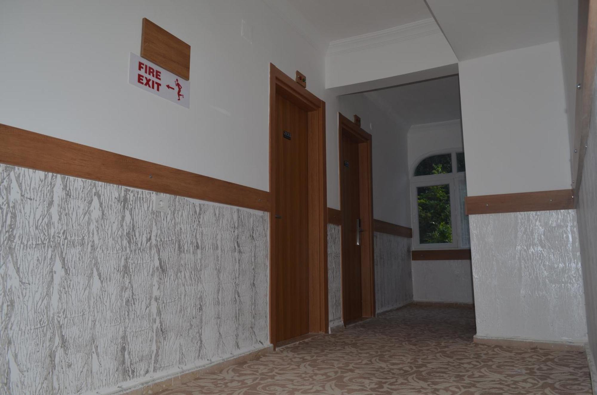 Dilhan Hotel Marmaris Esterno foto